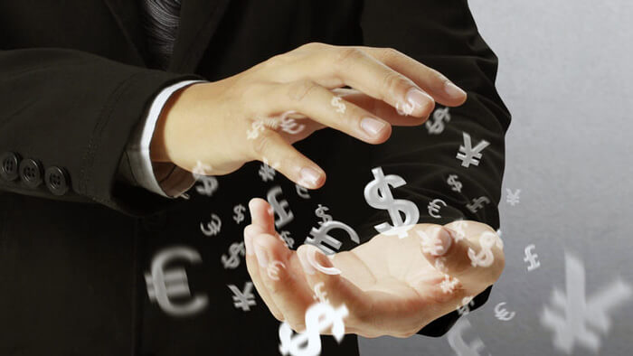 Спасение утопающих – дело рук самих утопающих