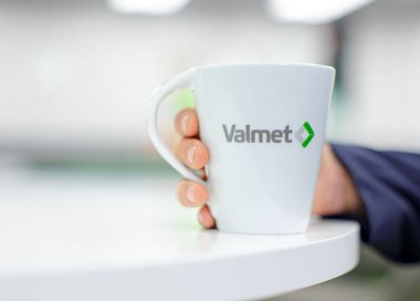 Valmet сократит половину штата в России